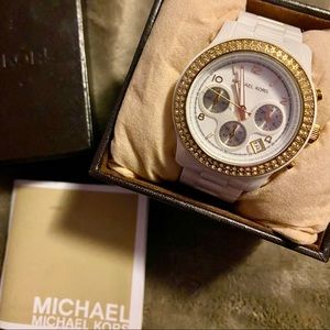 Michael Kors - White/Gold Ceramic Watch - MK5237